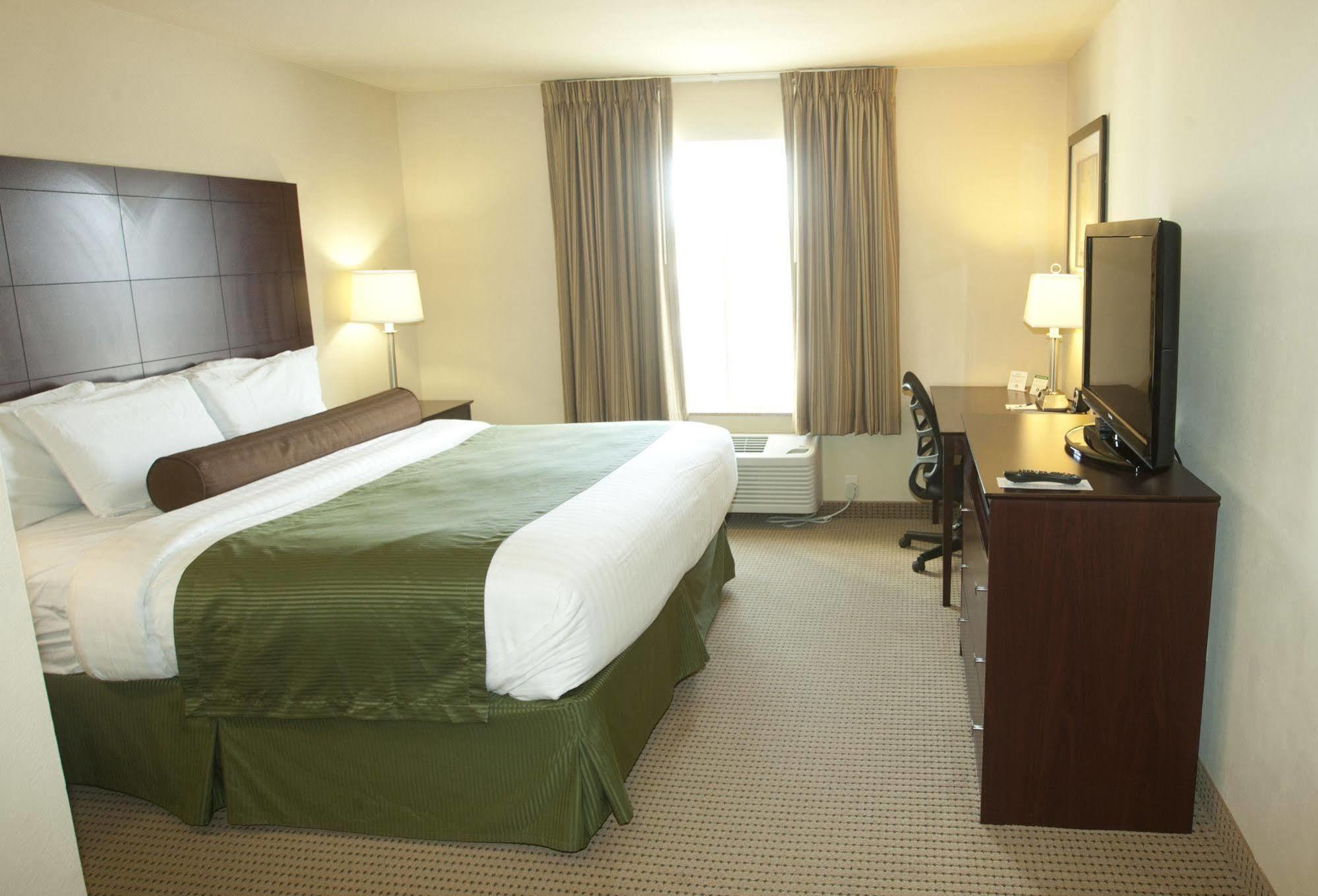 Cobblestone Inn & Suites - Langdon Eksteriør billede
